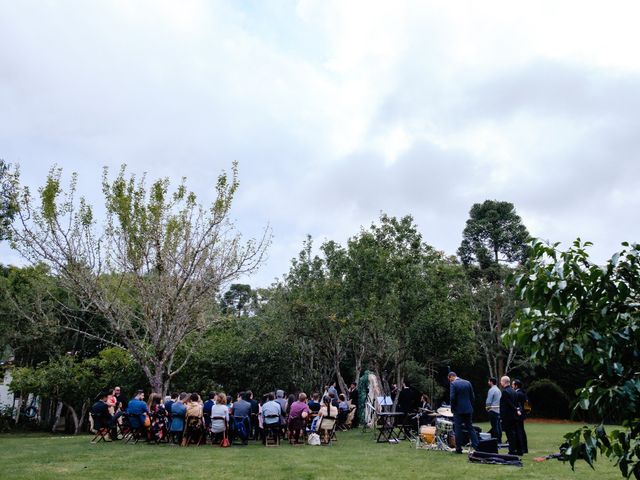 O casamento de Guilherme e Priscila em Curitiba, Paraná 43