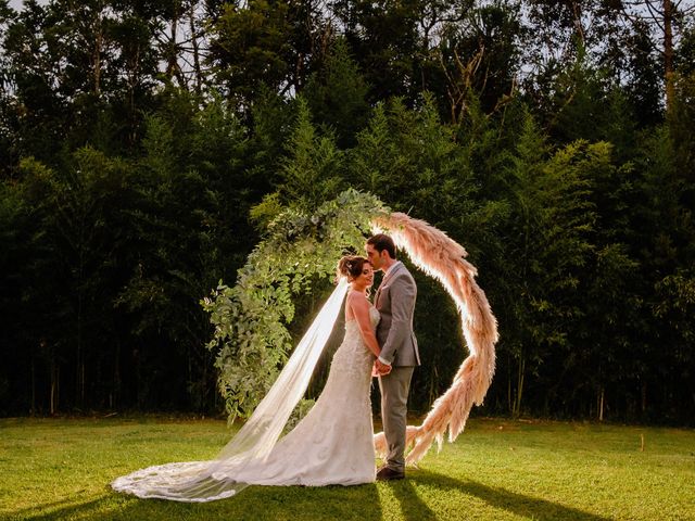 O casamento de Guilherme e Priscila em Curitiba, Paraná 57