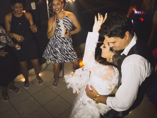 O casamento de Egnasio e Fabiane em Salvador, Bahia 71