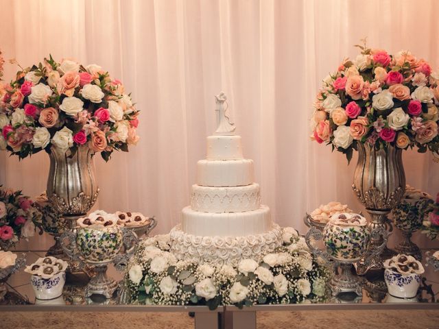 O casamento de Daniel e Amanda  em Coronel Fabriciano, Minas Gerais 34