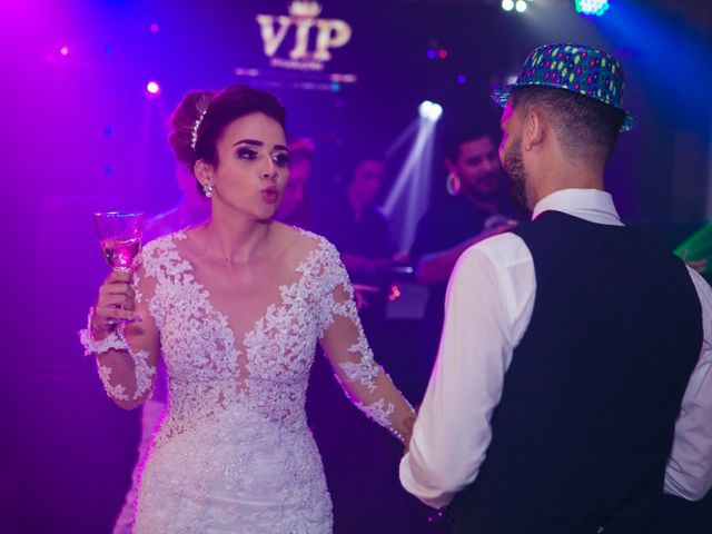 O casamento de Daniel e Amanda  em Coronel Fabriciano, Minas Gerais 44