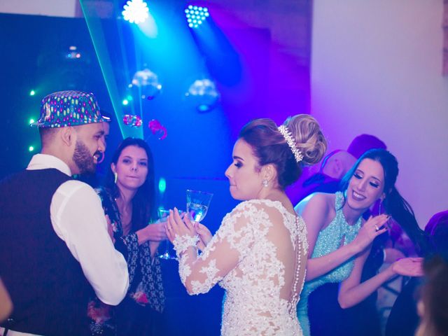 O casamento de Daniel e Amanda  em Coronel Fabriciano, Minas Gerais 50