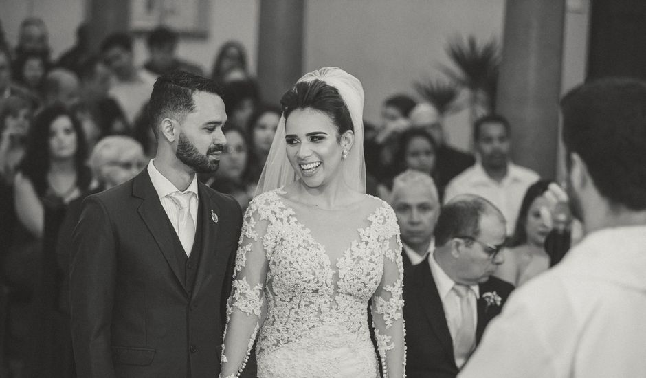 O casamento de Daniel e Amanda  em Coronel Fabriciano, Minas Gerais