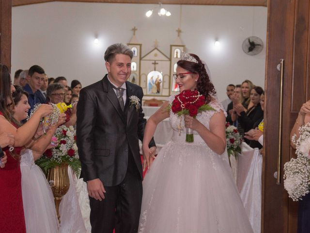 O casamento de Afonso e Sabrina em Garopaba, Santa Catarina 31