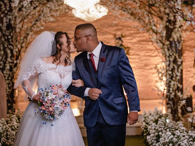 O casamento de Thalita e Jorge em Duque de Caxias, Rio de Janeiro 32