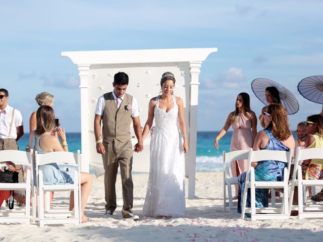 O casamento de Luciano e Adalise em Três Pontas, Minas Gerais 14