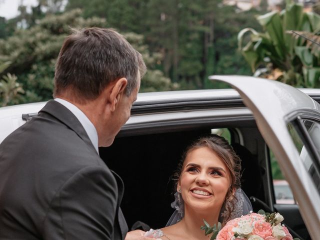 O casamento de Marcos e Jéssica em Caxias do Sul, Rio Grande do Sul 35