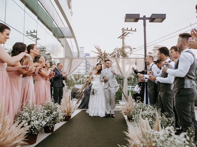 O casamento de Robson e Jéssica em Itajaí, Santa Catarina 66