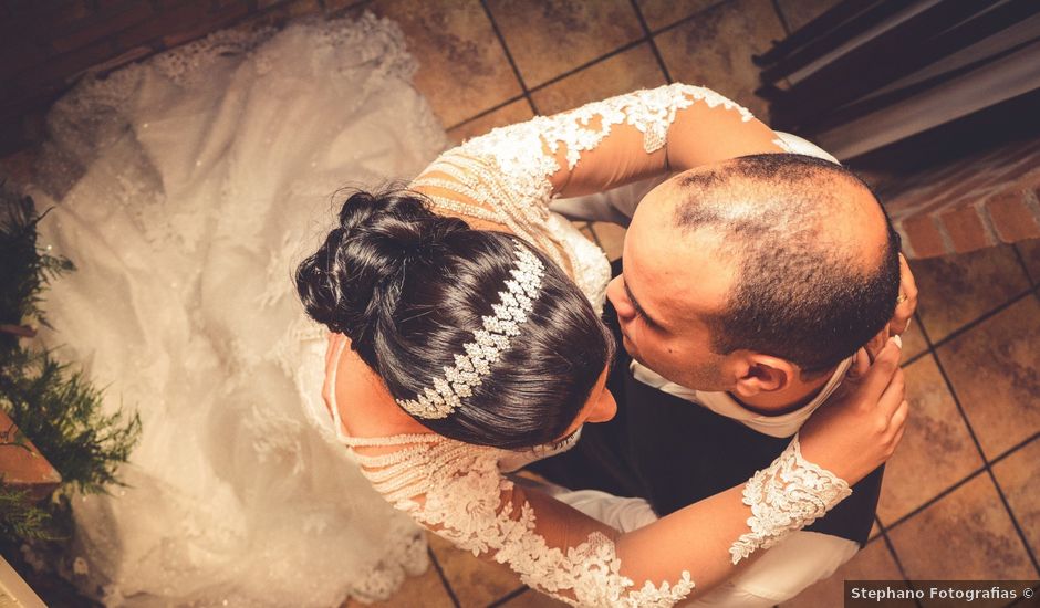 O casamento de André e Flavia em Paulista, Pernambuco