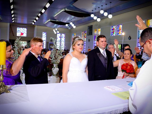 O casamento de Wilian e Dayane em Juranda, Paraná 18