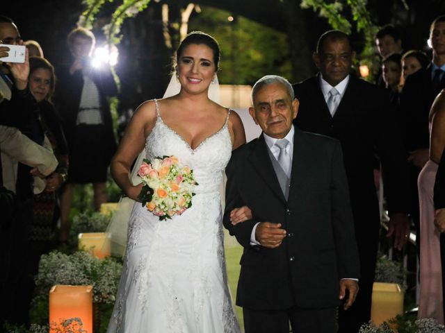 O casamento de Rafael e Priscila em Itapecerica da Serra, São Paulo 18