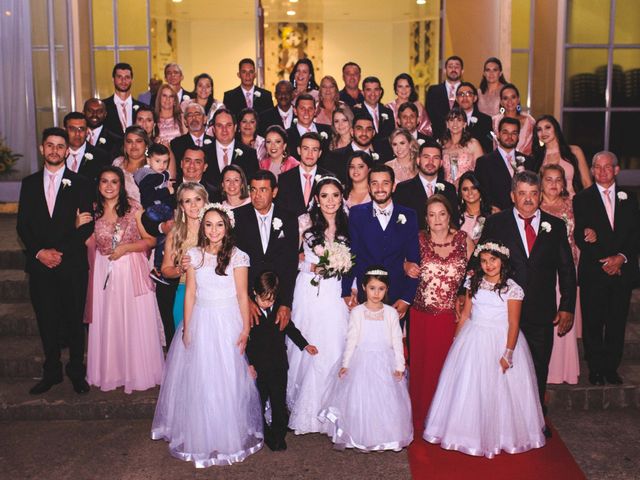 O casamento de Dênis e Letícia  em Estiva, Minas Gerais 21