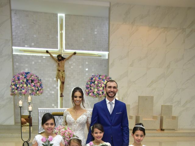 O casamento de Kamila e Rérold em Divinópolis, Minas Gerais 49