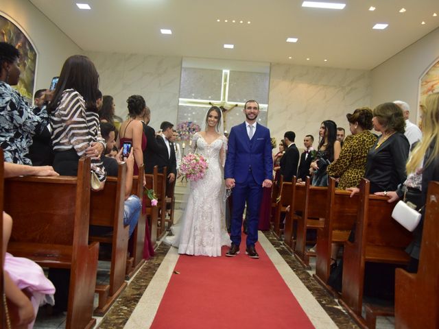 O casamento de Kamila e Rérold em Divinópolis, Minas Gerais 55