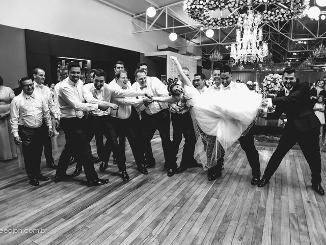O casamento de Renan e Danny em Joinville, Santa Catarina 26
