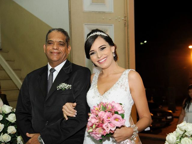 O casamento de Daniel e Anabelle em Guanhães, Minas Gerais 20