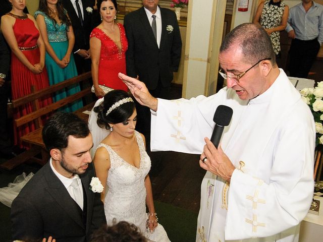 O casamento de Daniel e Anabelle em Guanhães, Minas Gerais 41