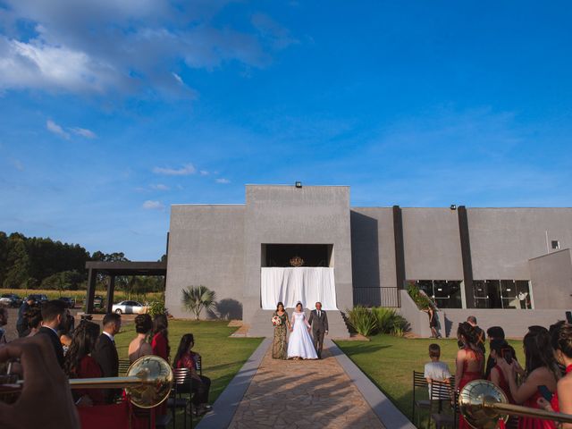 O casamento de Diego e Renata em Patos de Minas, Minas Gerais 77