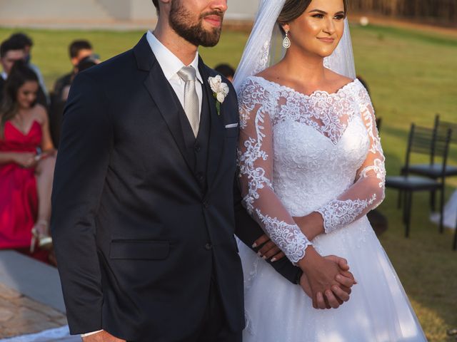 O casamento de Diego e Renata em Patos de Minas, Minas Gerais 98