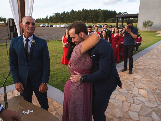 O casamento de Diego e Renata em Patos de Minas, Minas Gerais 123