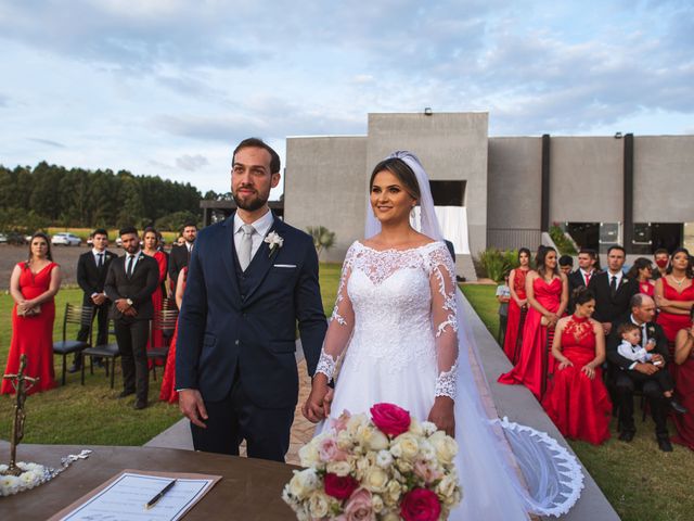 O casamento de Diego e Renata em Patos de Minas, Minas Gerais 125