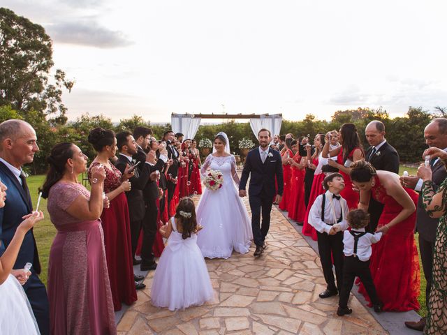 O casamento de Diego e Renata em Patos de Minas, Minas Gerais 132