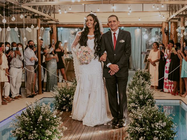 O casamento de Fábio  e Dayse  em Lauro de Freitas, Bahia 18
