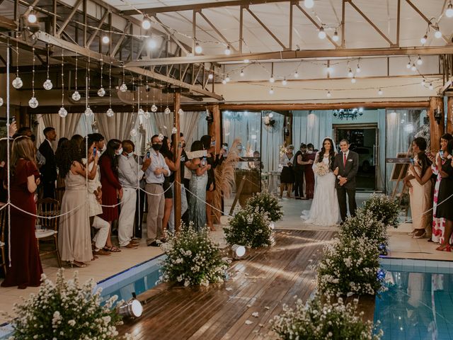 O casamento de Fábio  e Dayse  em Lauro de Freitas, Bahia 21