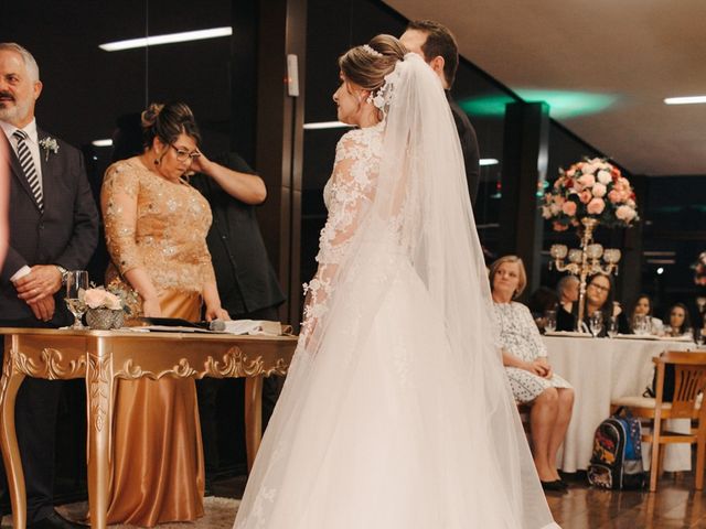 O casamento de Nickolas e Bruna em Joinville, Santa Catarina 88