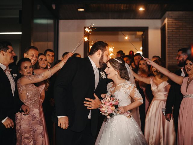 O casamento de Nickolas e Bruna em Joinville, Santa Catarina 94