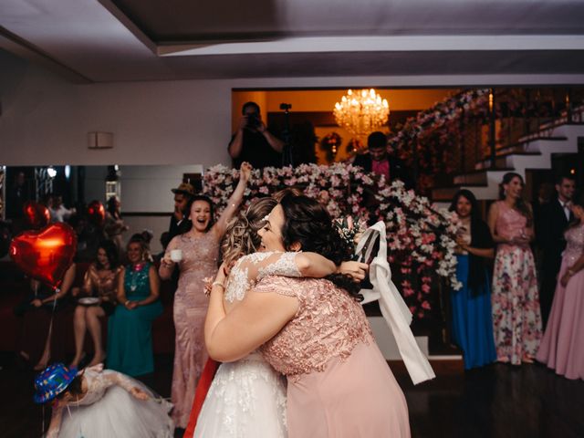 O casamento de Nickolas e Bruna em Joinville, Santa Catarina 161