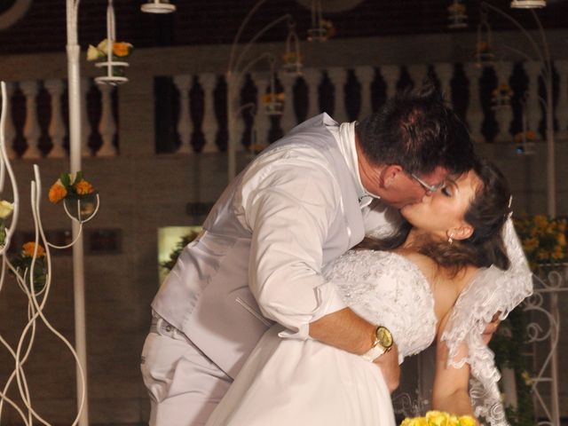 O casamento de Claudio e Laura em Mairiporã, São Paulo Estado 4