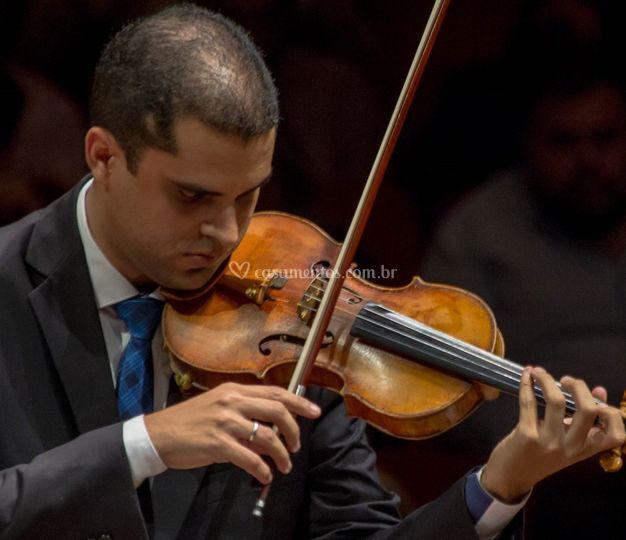 Violinista Guilherme Teixeira
