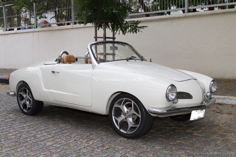 Karmann Ghia Conversivel A Partir De R 600 10 Desconto 10 Fotos