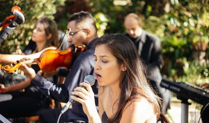 Lara Carrijo - Música para Eventos