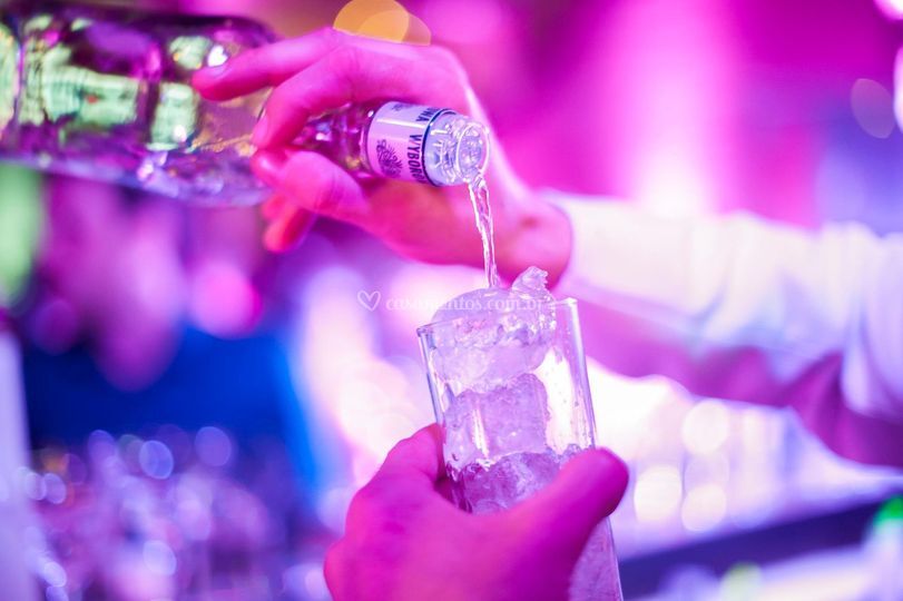 Sensation Bar e Eventos