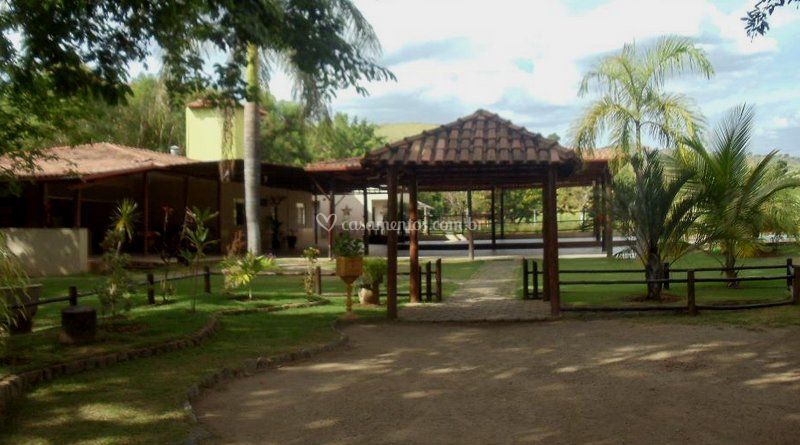 Chácaras Country e Holiday
