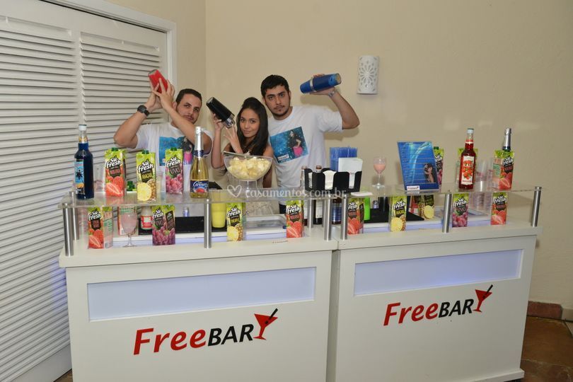 Freebar - A partir de R$1.000 - 5% Desconto - 35 Fotos