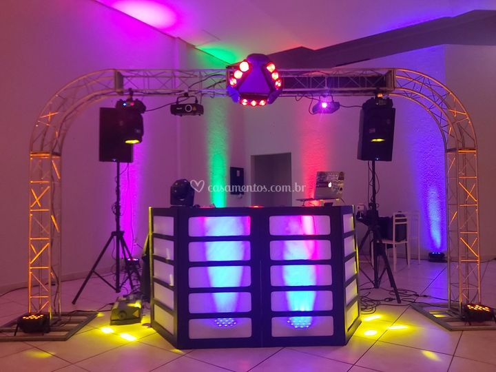 DJ Pupo