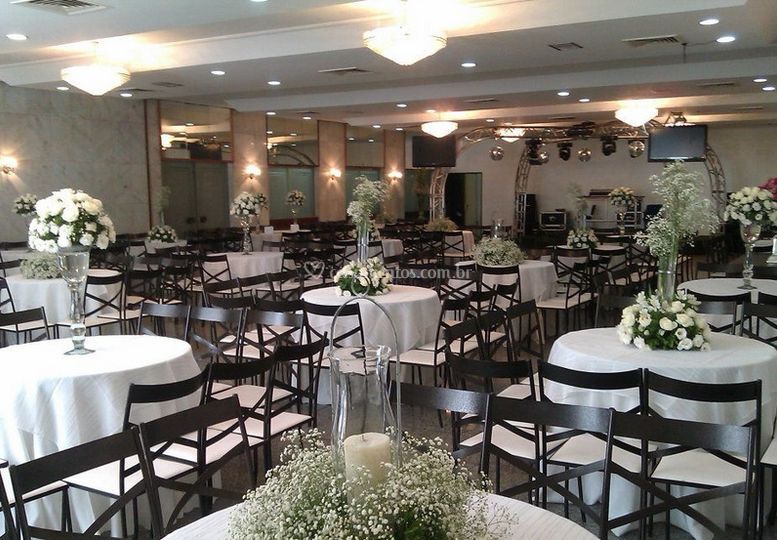 Ritz Plaza Hotel