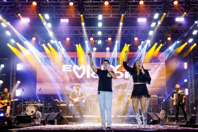 Emilly e Victor