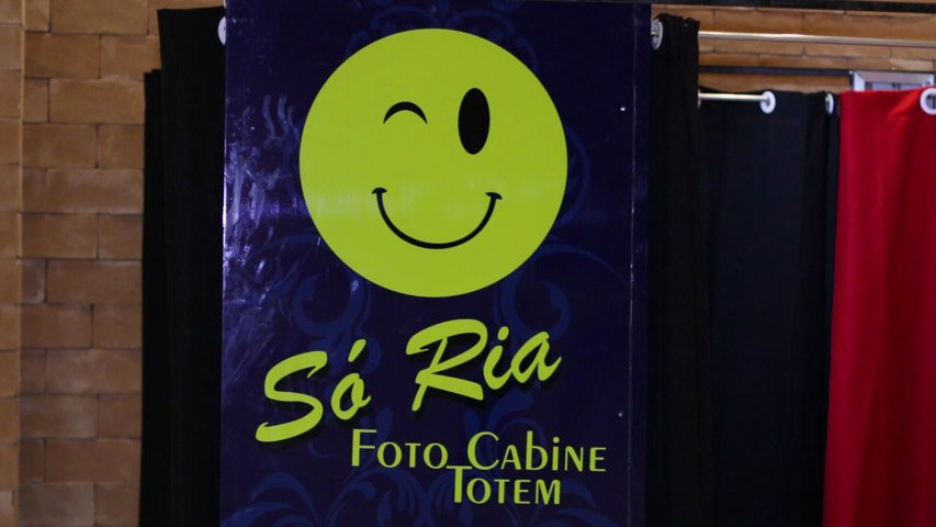 Só Ria Foto Cabine Totem