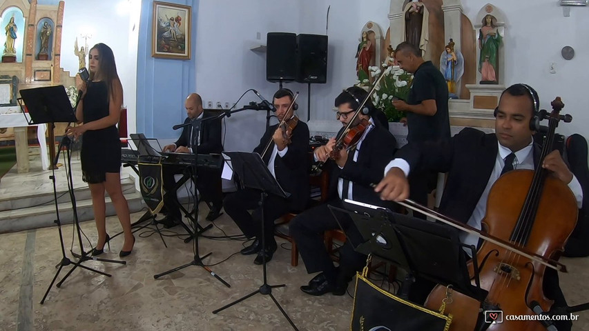 Quarteto de cordas + Voz = Hero