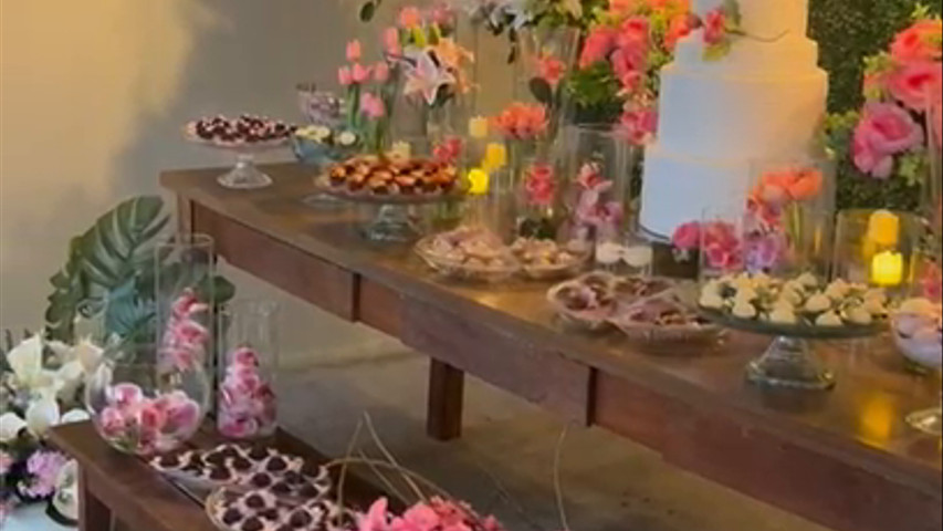 Mesa de bolo decorada casamento 