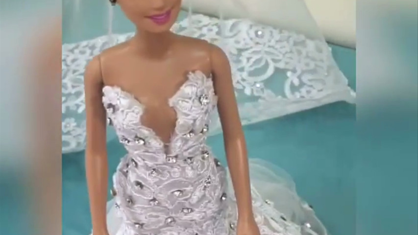 Réplicas do vestido de noiva para Barbie