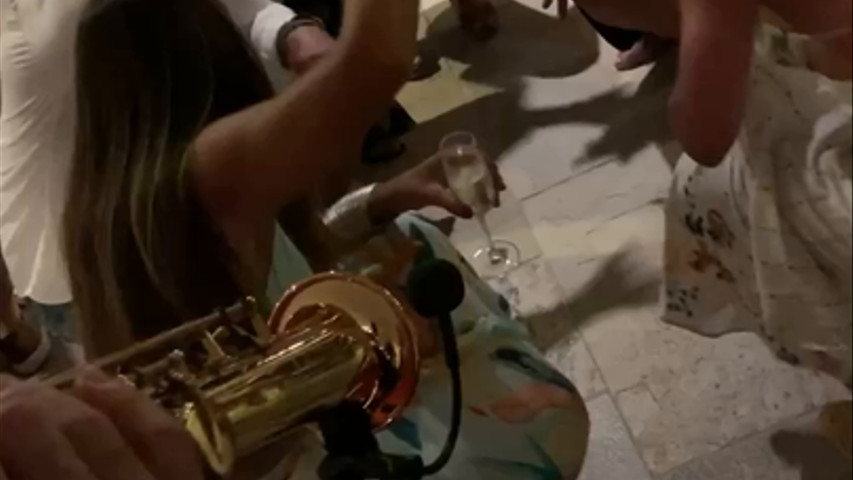 DJ + SAX