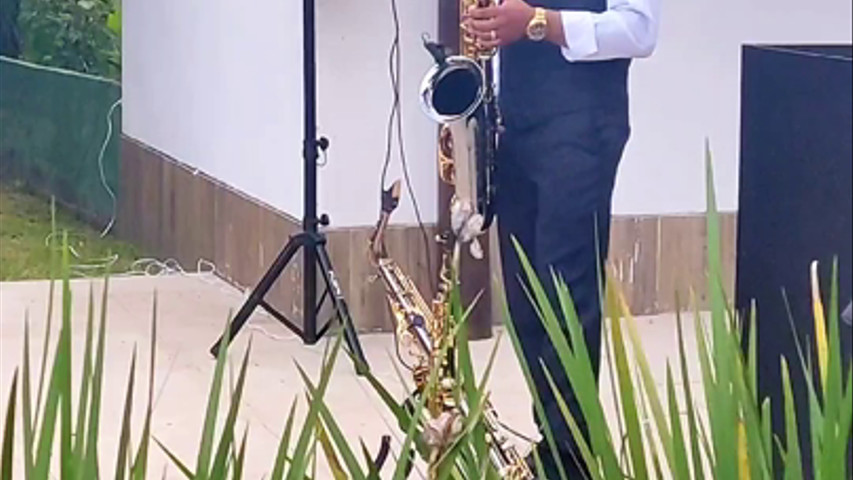 Ismael Oliveira Sax