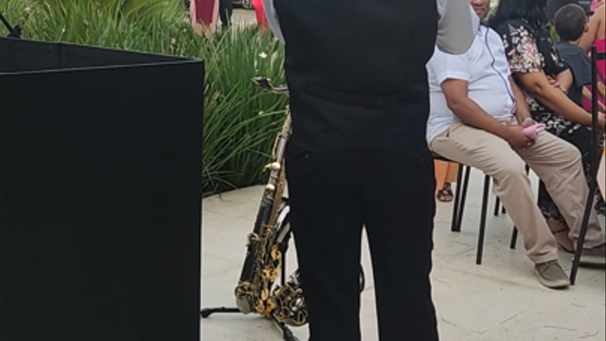 Ismael Oliveira Sax