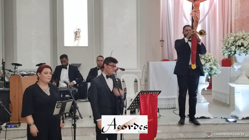 Anuncio de abertura 