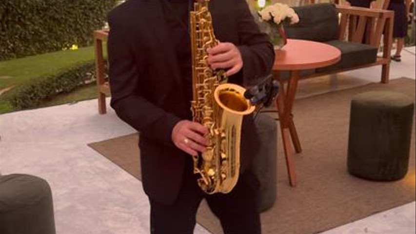 Saxofone na recepção dos convidados.